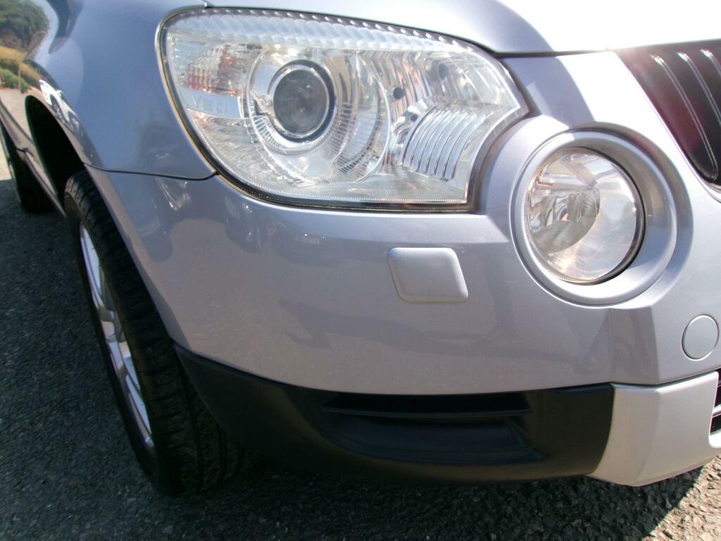 Skoda Yeti Elegance Blue #33
