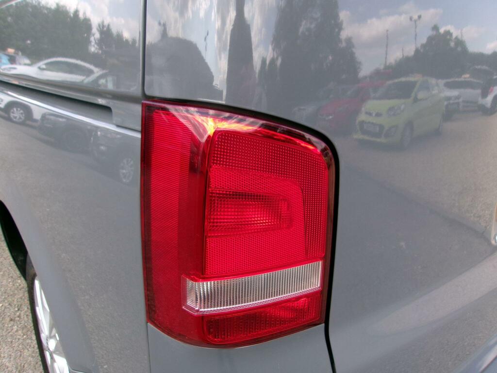 Volkswagen Transporter Shuttle T30 2.0 Grey #40