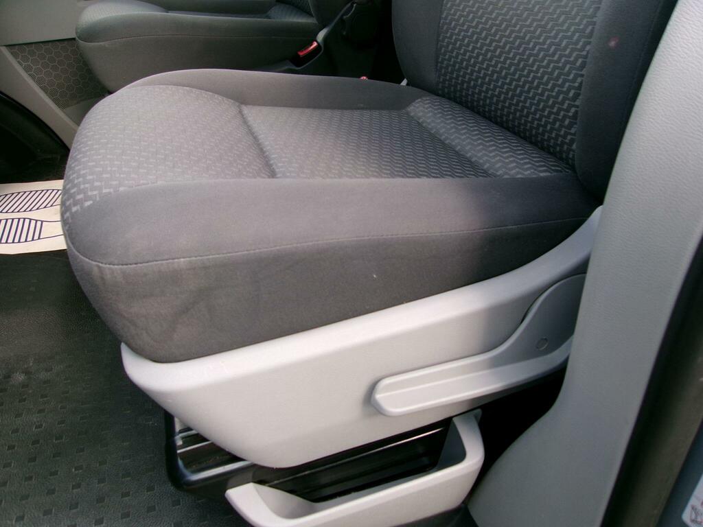 Volkswagen Transporter Shuttle T30 2.0 Grey #25