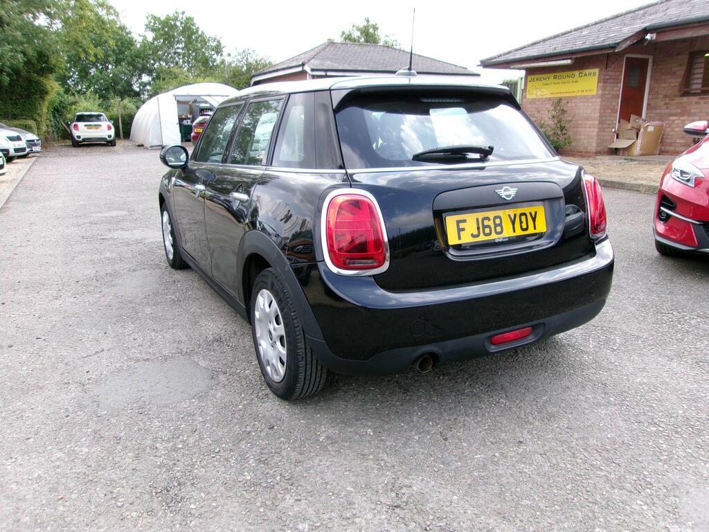 Mini Hatch 1.5 One Classic Steptronic Euro 6 Ss Black #4