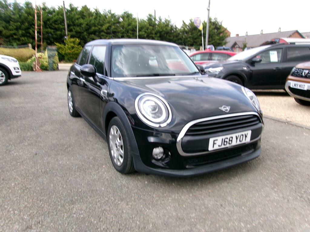 Mini Hatch 1.5 One Classic Steptronic Euro 6 Ss Black