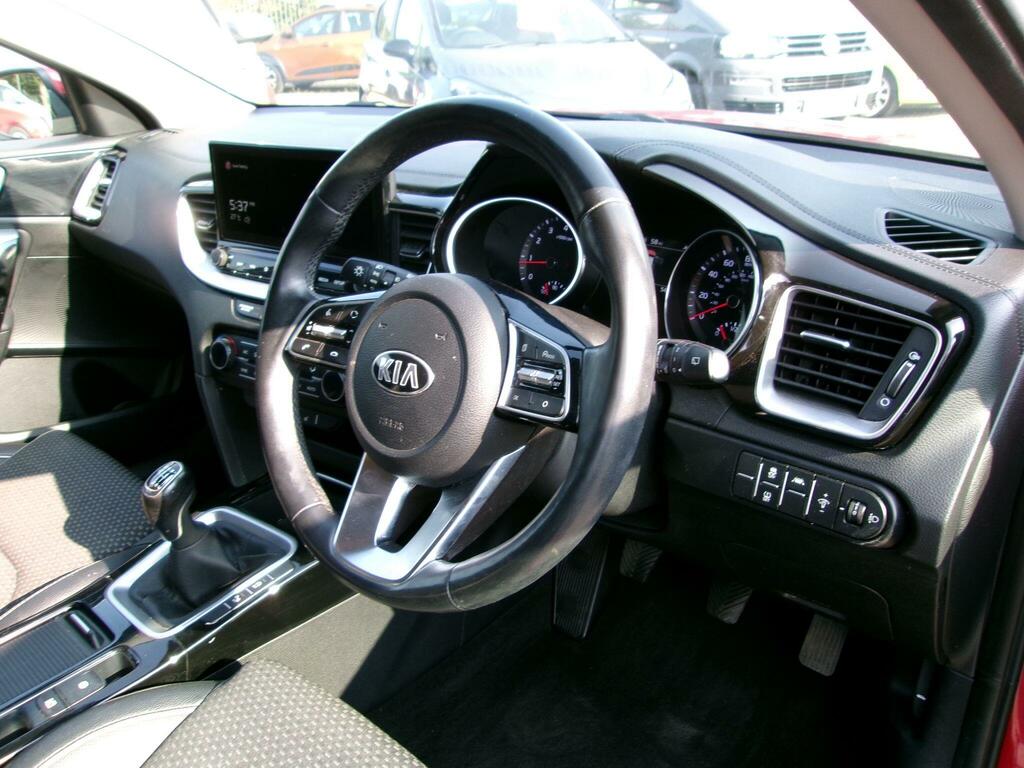 Kia Xceed 1.0T Gdi 2 Silver #40