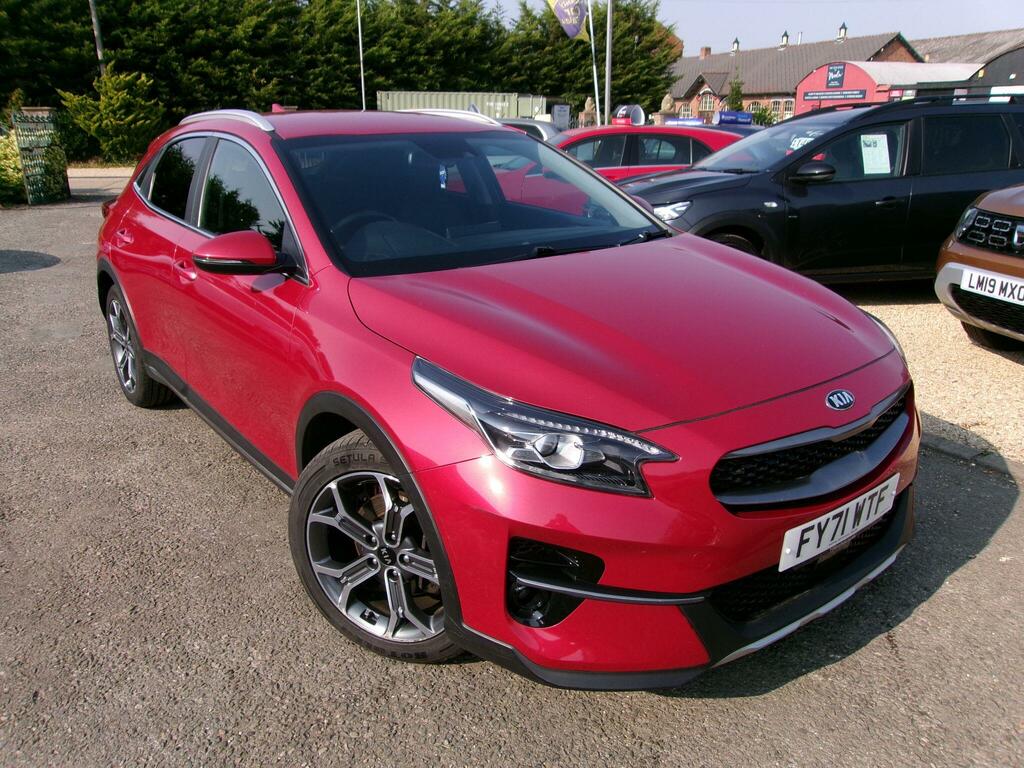 Kia Xceed 1.5 T-gdi 3 Euro 6 Ss Red