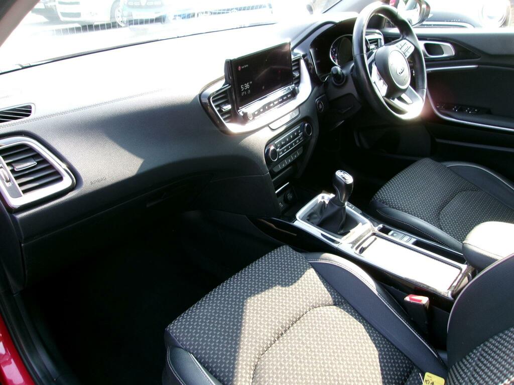 Kia Xceed 1.0T Gdi 2 Silver #9
