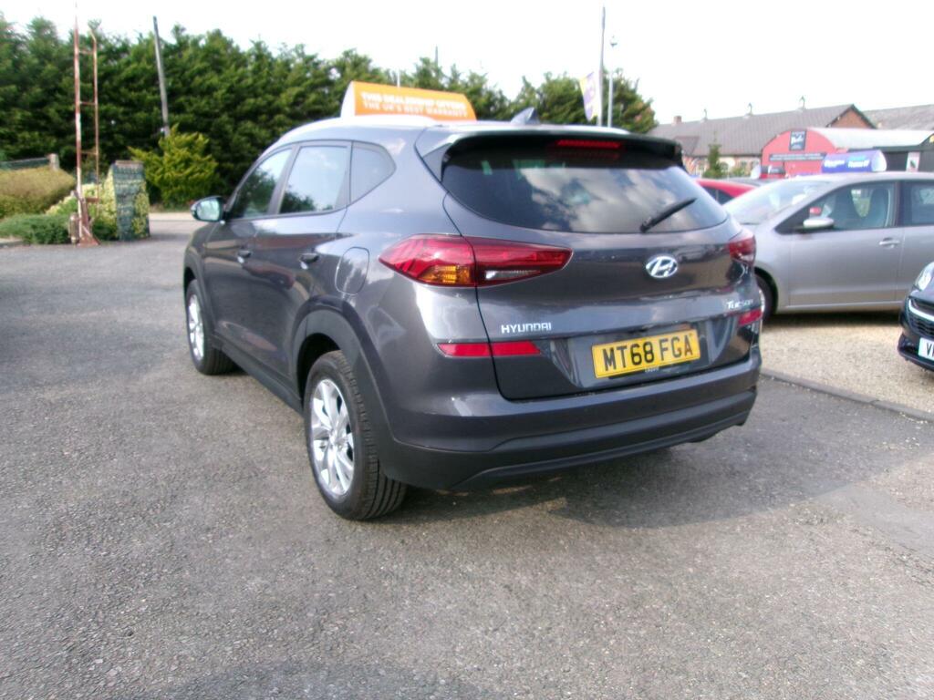 Hyundai Tucson 1.6 Gdi Se Nav Euro 6 Ss Grey #2