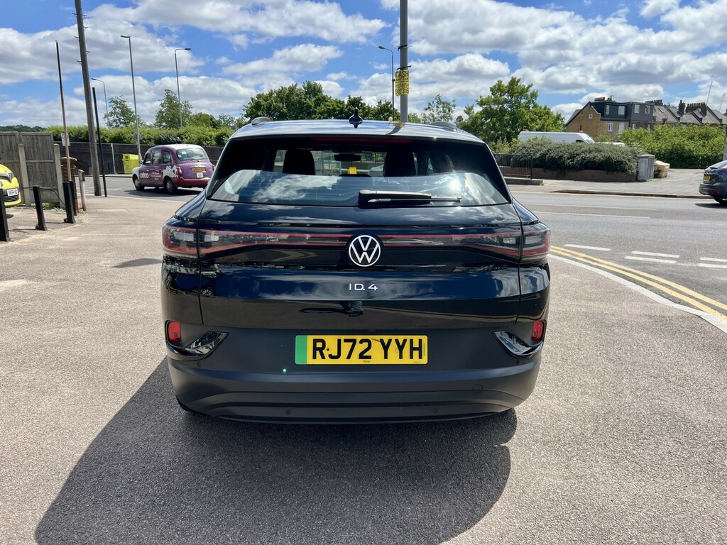 Volkswagen ID.4 Pure 52Kwh Life Suv 148 Ps White #17