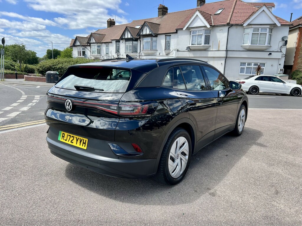 Volkswagen ID.4 Pure 52Kwh Life Suv 148 Ps White #10