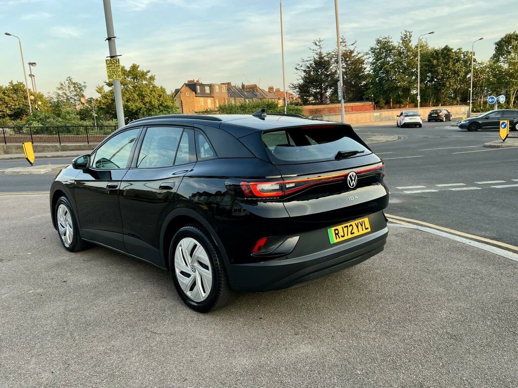Volkswagen ID.4 Pure 52Kwh Life Suv 148 Ps White #15