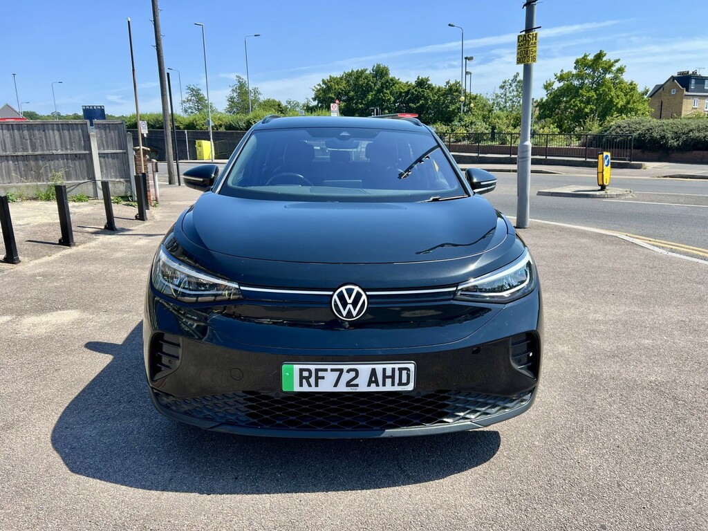Volkswagen ID.4 Suv White #9