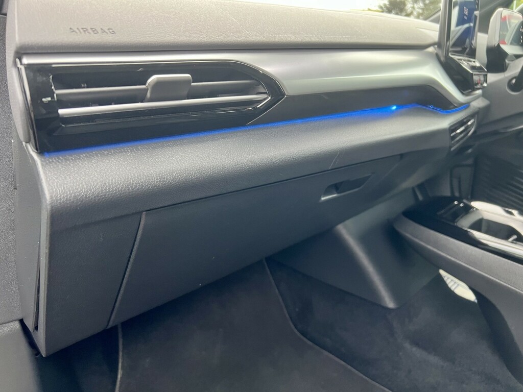 Volkswagen ID.4 Electric  #34