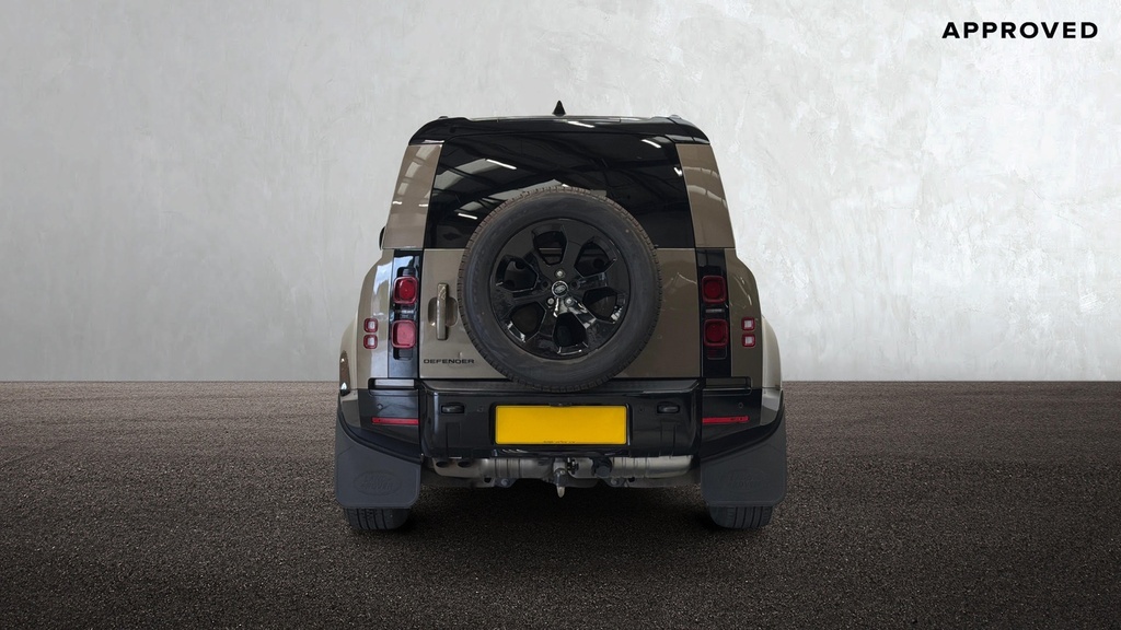 Land Rover Defender D300 Hard Top X-dynamic Hse  #6