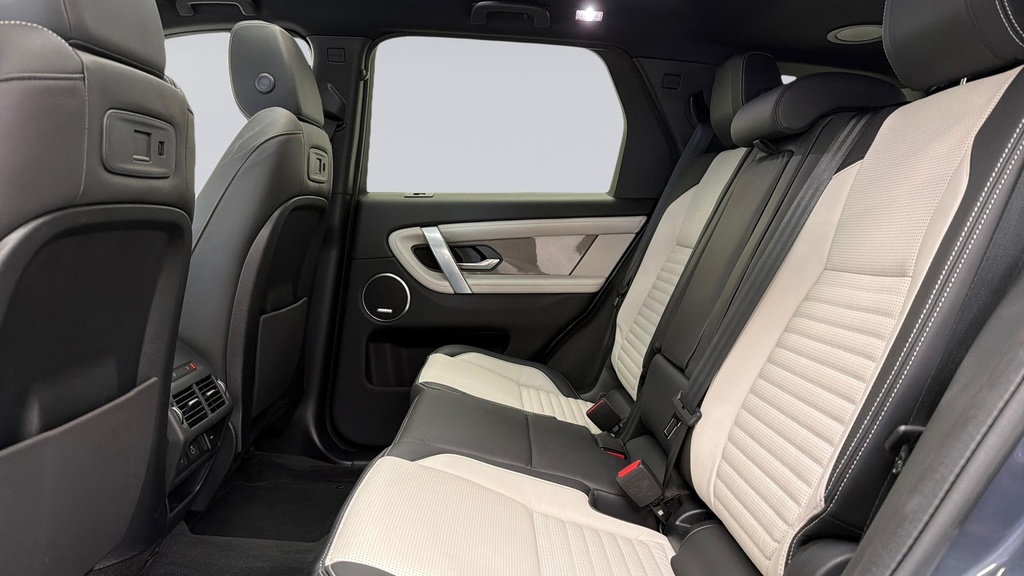Land Rover Discovery Sport D200 Metropolitan PK26KFY Blue #4