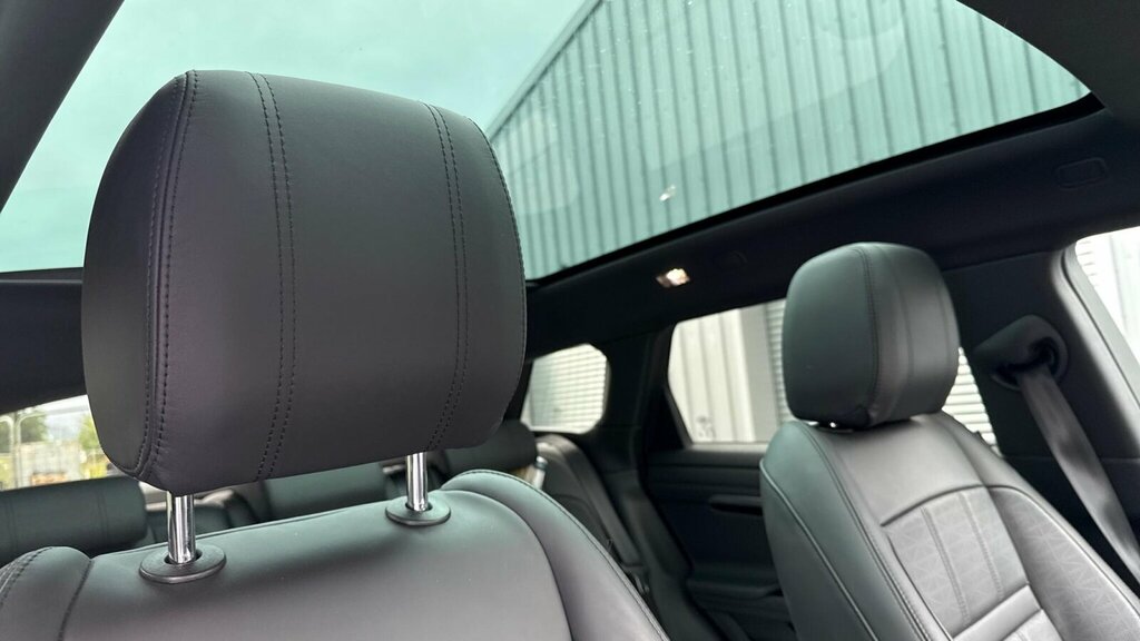 Land Rover Range Rover Evoque 2.0 P250 Mhev R-dynamic Hse Suv 4W Black #6