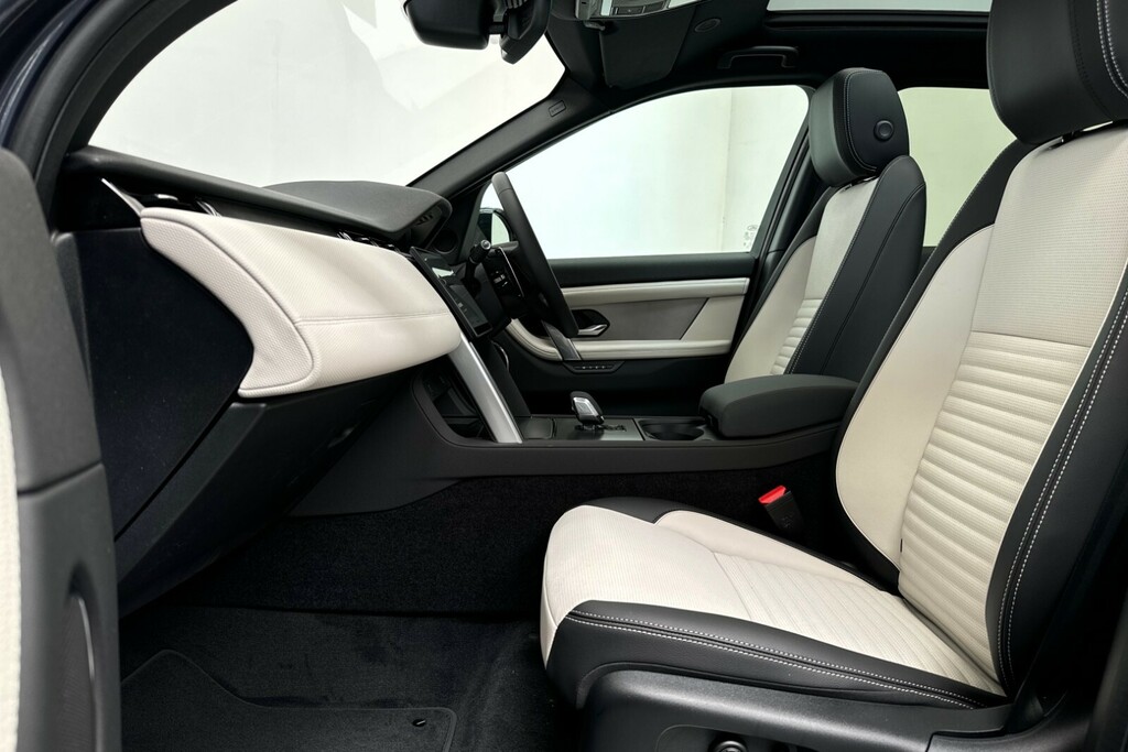 Land Rover Discovery Sport D200 Dynamic Se Blue #3