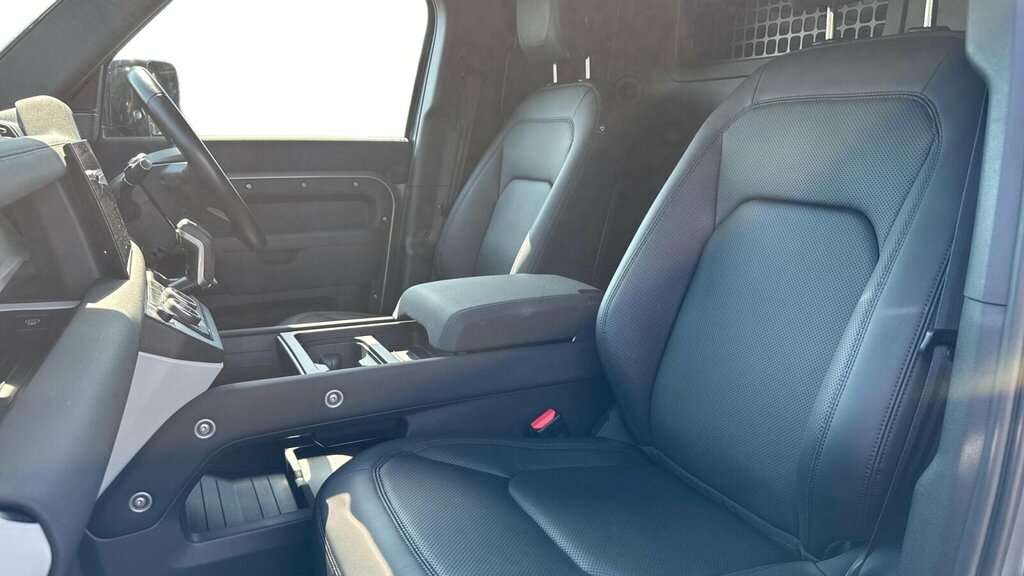 Land Rover Defender  Black #10