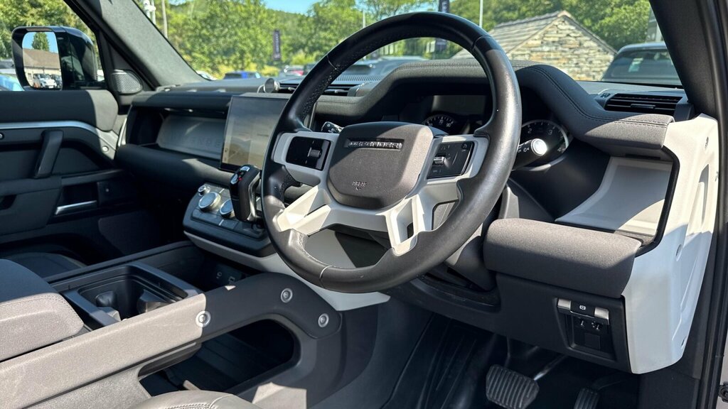 Land Rover Defender  Black #16