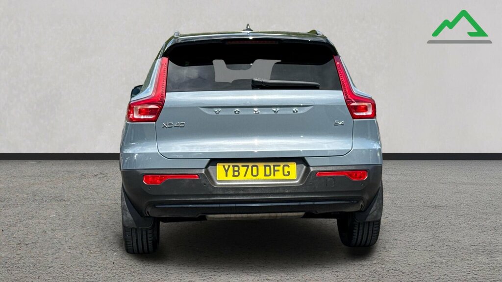 Volvo XC40 2.0 B4 Mhev R-design Pro Suv Hybrid Aut  #4