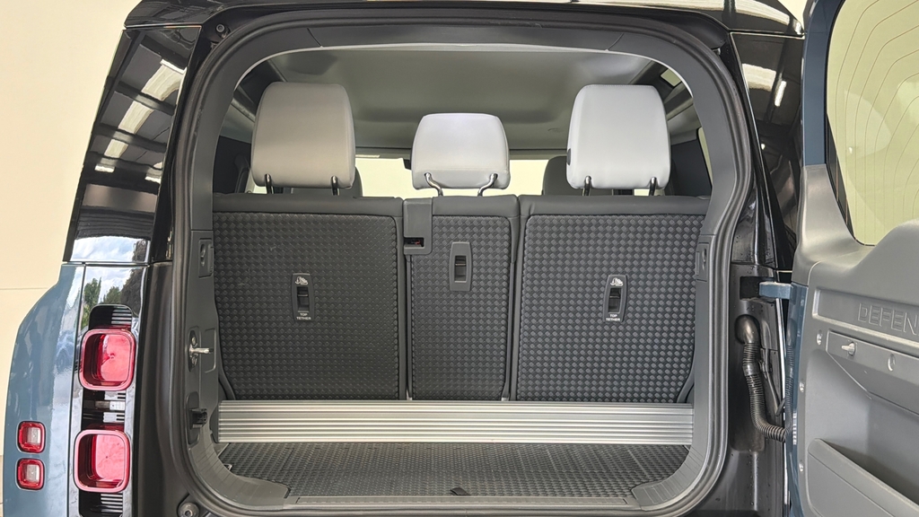 Land Rover Defender D350 Mhev X-dynamic Hse Brown #39