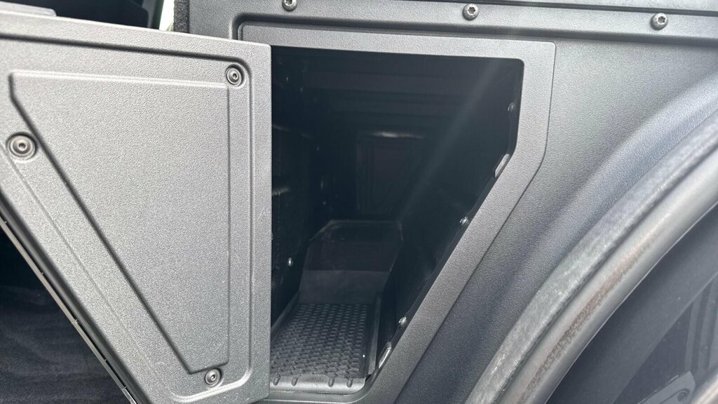 Land Rover Discovery 3.0 D300 R-dynamic Hse Black #26