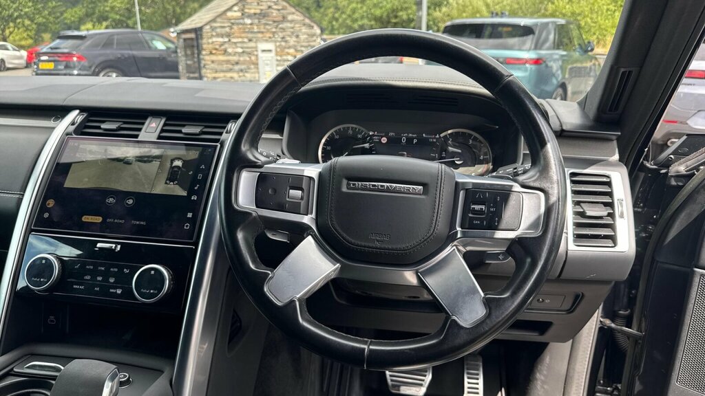 Land Rover Discovery 3.0 D300 R-dynamic Hse Black #13