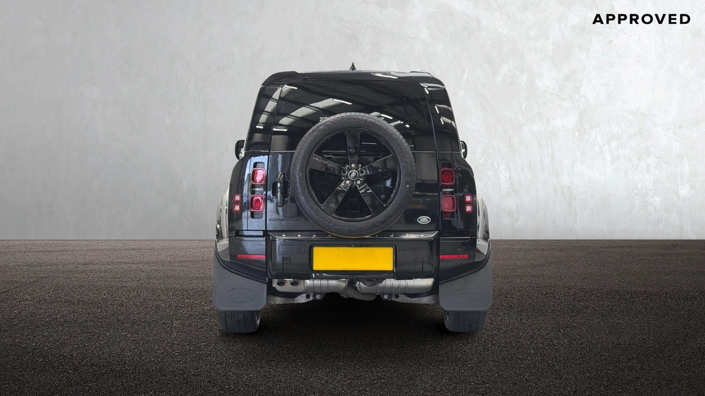 Land Rover Defender D250 Hard Top Se Black #6