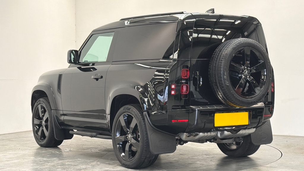Land Rover Defender 3.0 D300 X-dynamic S 7-Seat Black #48