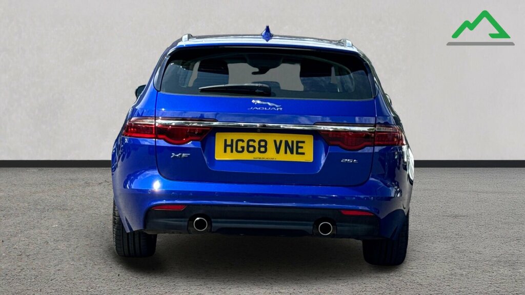 Jaguar XF Sport Black #7