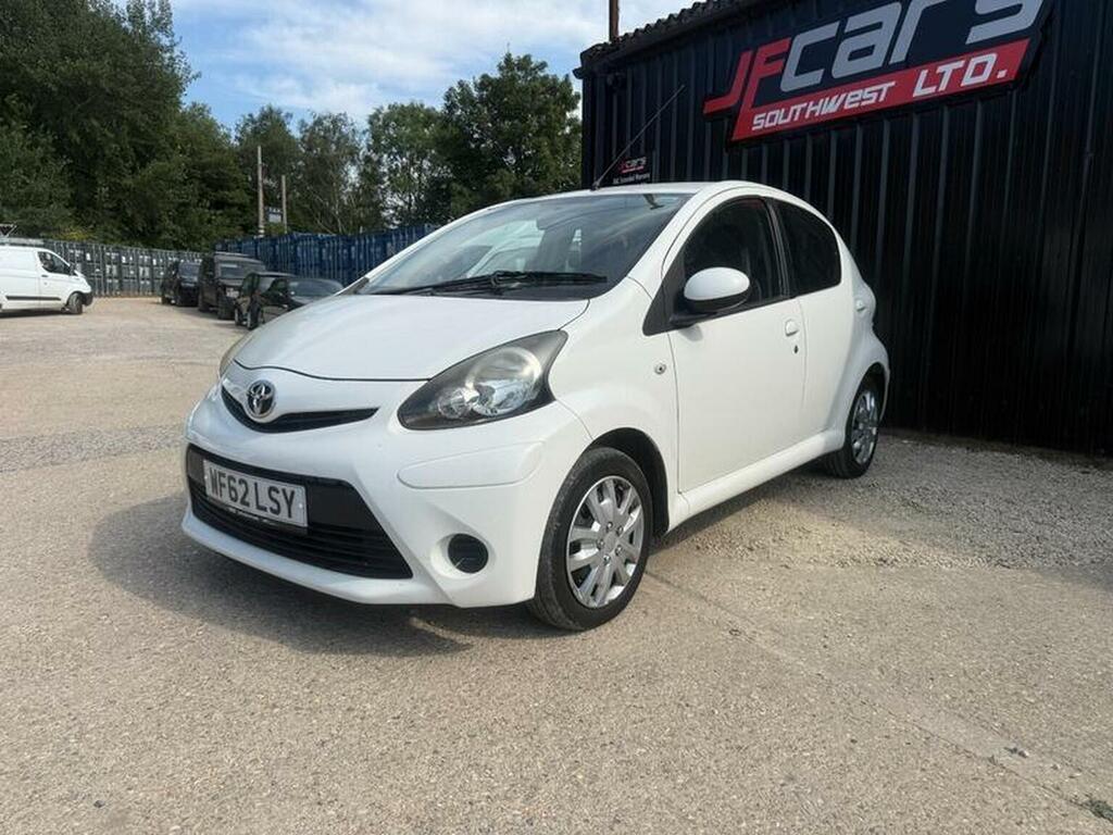 Toyota Aygo 1.0 Vvt-i Ice Euro 5 WF62LSY White #4