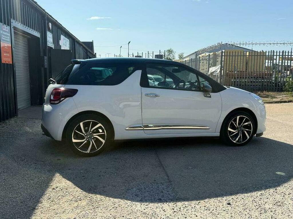 Citroen DS3 1.2 Puretech Dstyle Plus Euro 6 Ss White #4