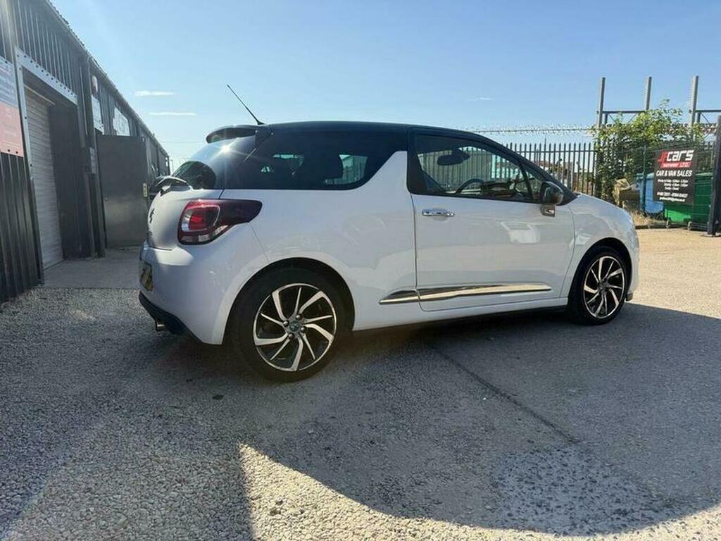 Citroen DS3 1.2 Puretech Dstyle Plus Euro 6 Ss White #5
