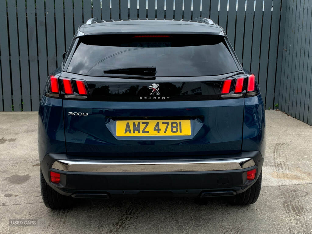 Peugeot 3008 1.5 Bluehdi Allure Premium Eat8 Blue #4