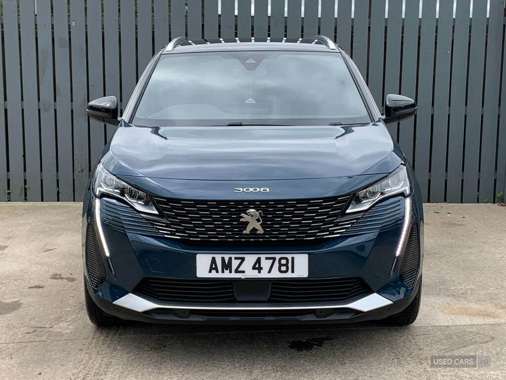 Peugeot 3008 1.5 Bluehdi Allure Premium Eat8 Blue #2
