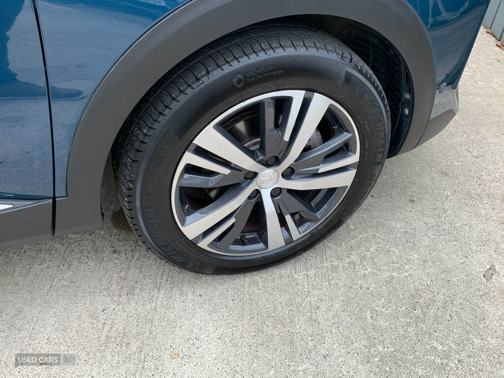 Peugeot 3008 1.5 Bluehdi Gt Eat8 Grey #8