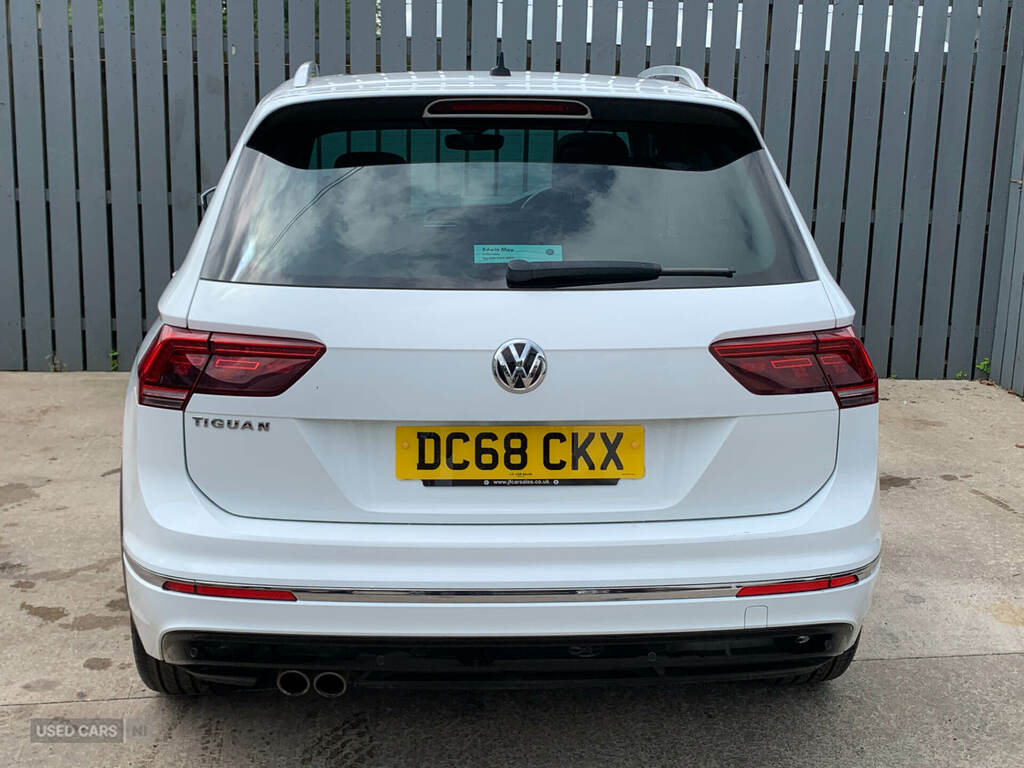 Volkswagen Tiguan 2.0 Tdi 150 R-line White #4