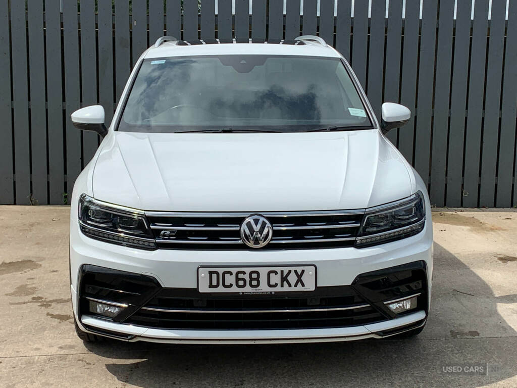 Volkswagen Tiguan 2.0 Tdi 150 R-line White #2