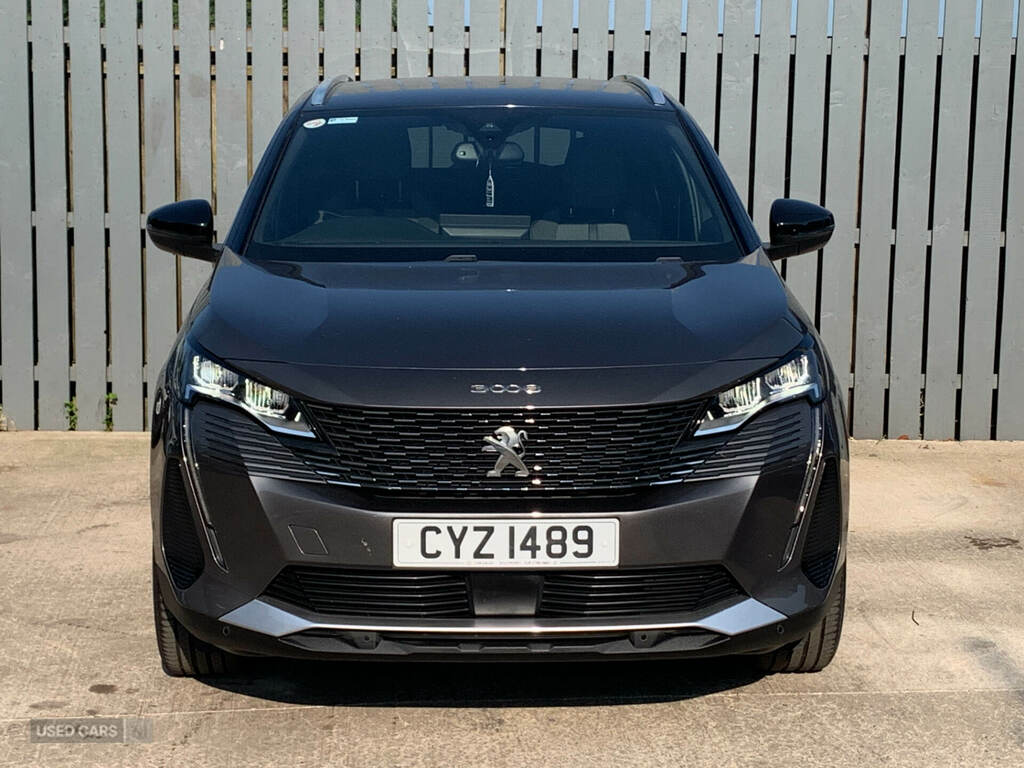 Peugeot 3008 1.5 Bluehdi Allure Premium Eat8 Grey #2