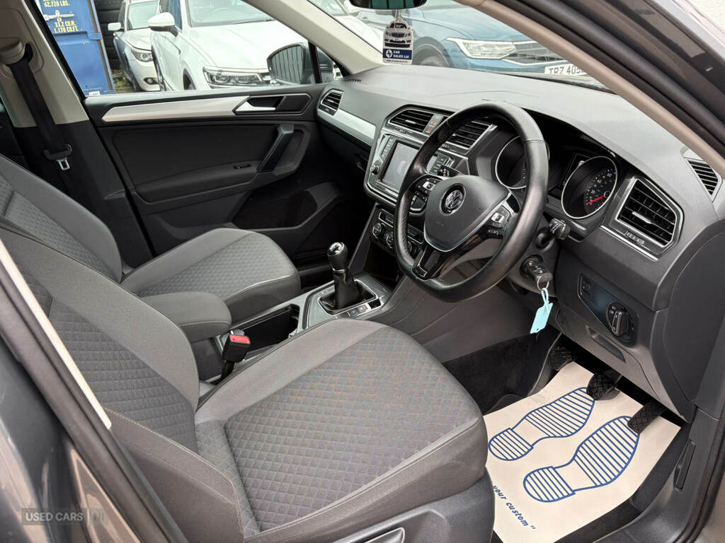 Volkswagen Tiguan 2.0 Tdi 150 Se Nav Grey #3