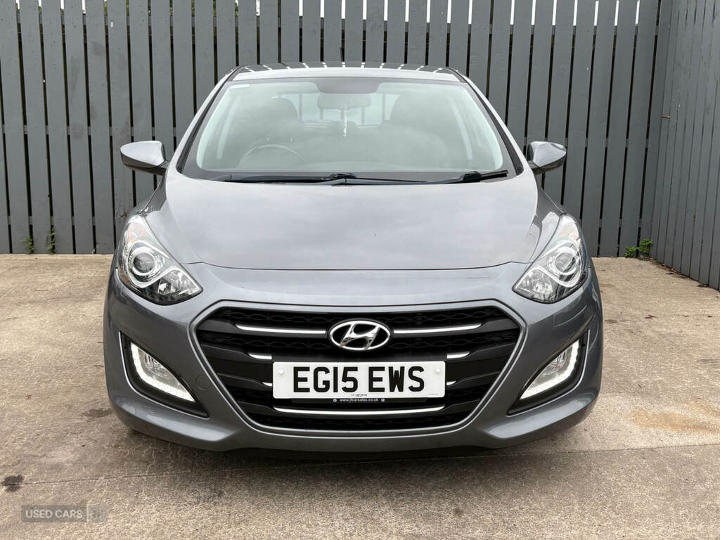 Hyundai I30 1.6 Crdi Blue Drive Se Grey #4