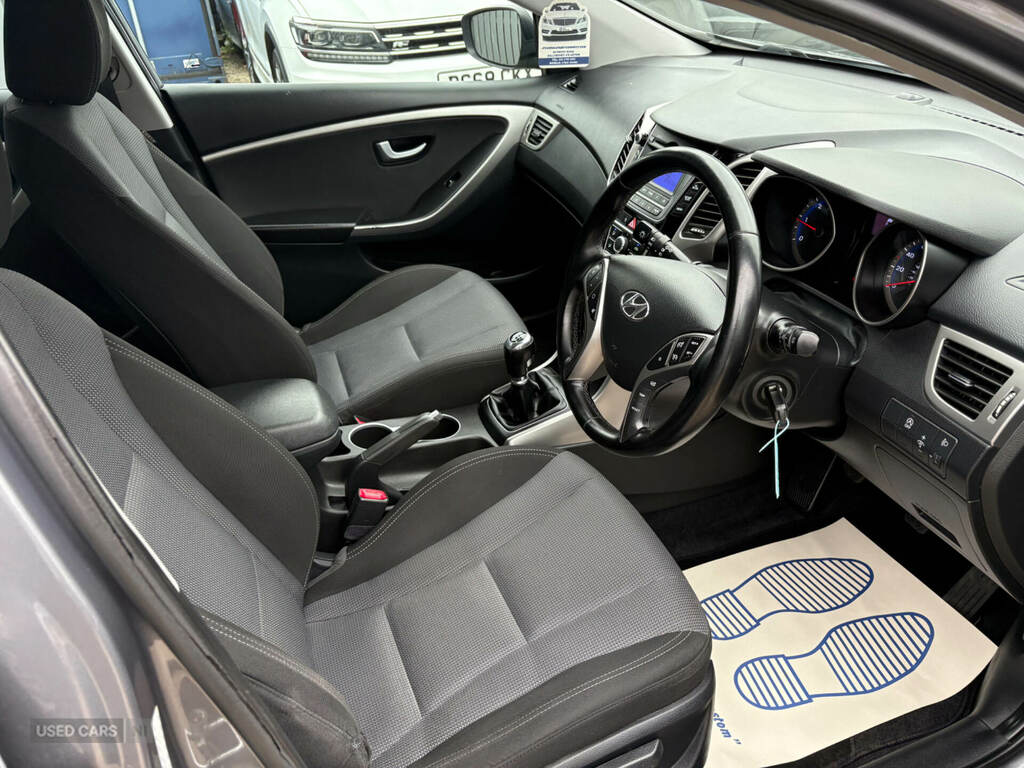Hyundai I30 Crdi Se Blue Drive Blue #11