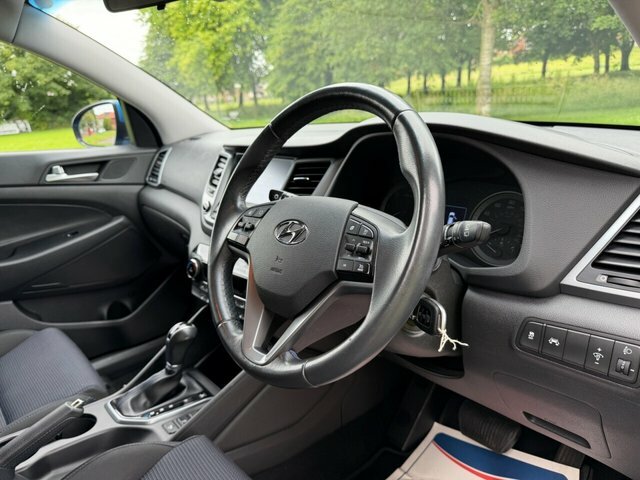 Hyundai Tucson 1.7 Crdi Blue Drive Se Nav Suv Dct Euro HGZ4821 Blue #3