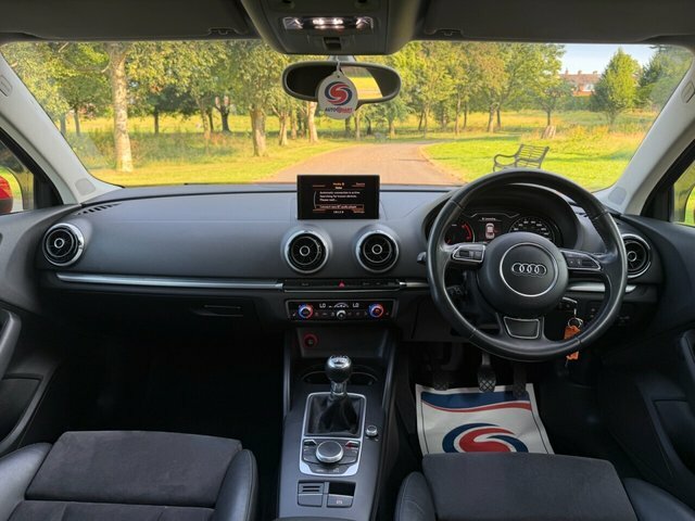 Audi A3 2.0 Tdi Sport Saloon Euro 5 Ss Red #6