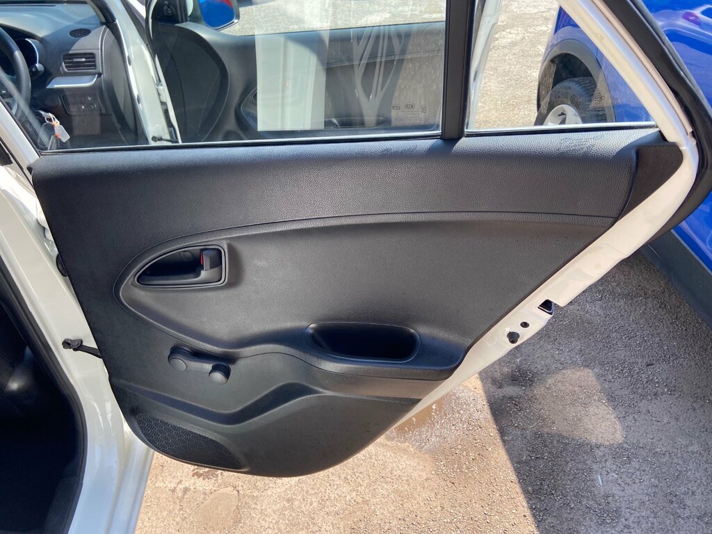 Kia Picanto 1.25 3 Hatchback Euro 5 84 Bhp Blue #28