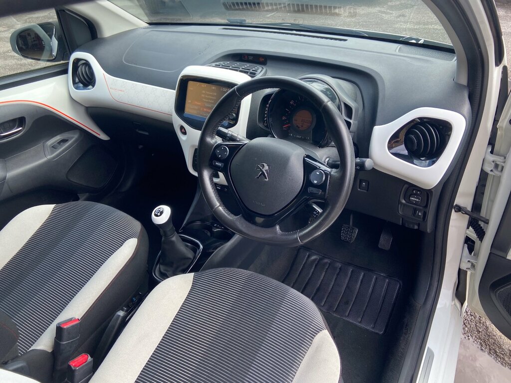 Peugeot 108 Puretech Allure Euro 6 #35