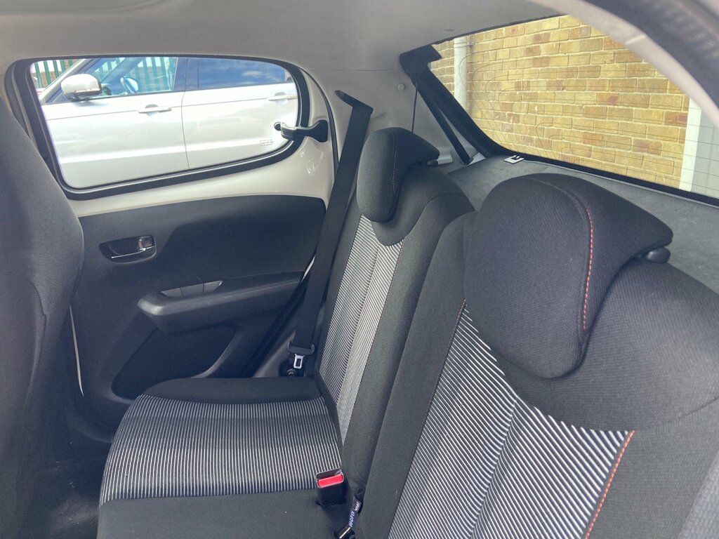 Peugeot 108 Puretech Allure Euro 6 #22