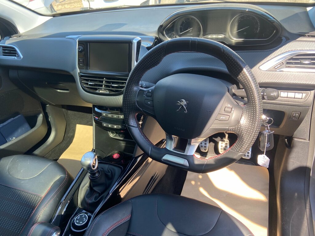 Peugeot 2008 1.6 Bluehdi Gt Line Suv Euro 6 Red #23