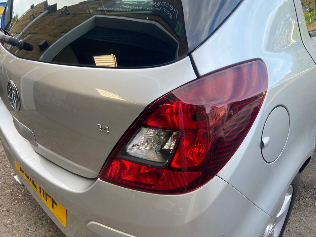 Vauxhall Corsa 1.4 16V Sxi Hatchback Wide Ratio Silver #6
