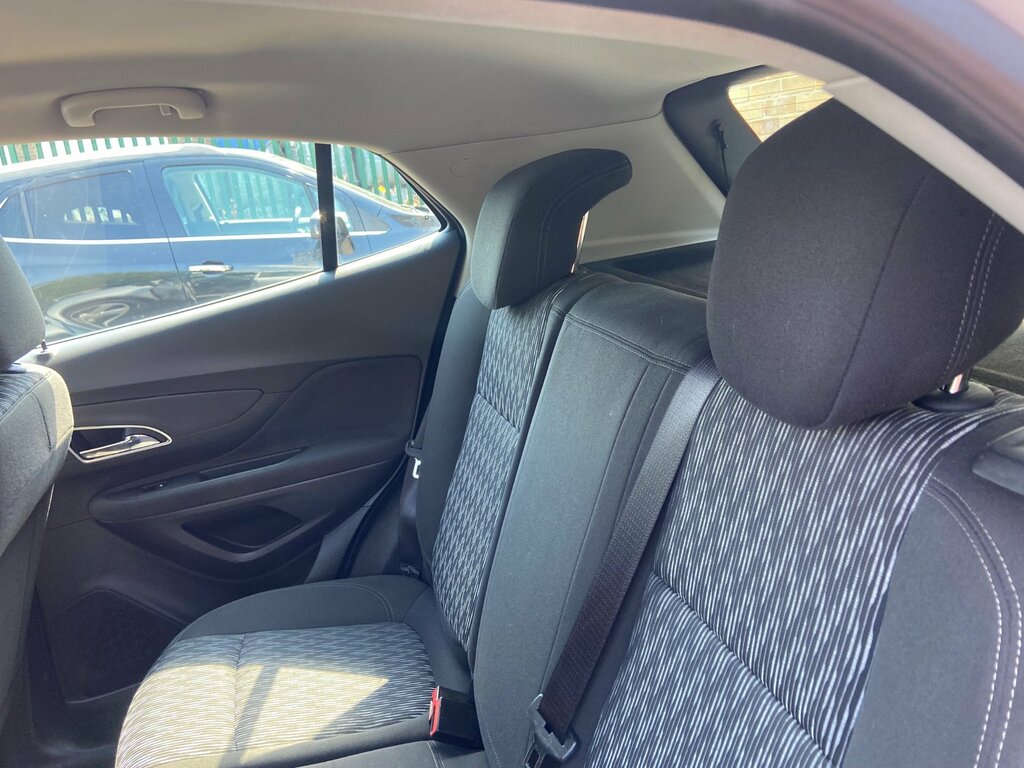 Vauxhall Mokka Exclusiv Ss White #25