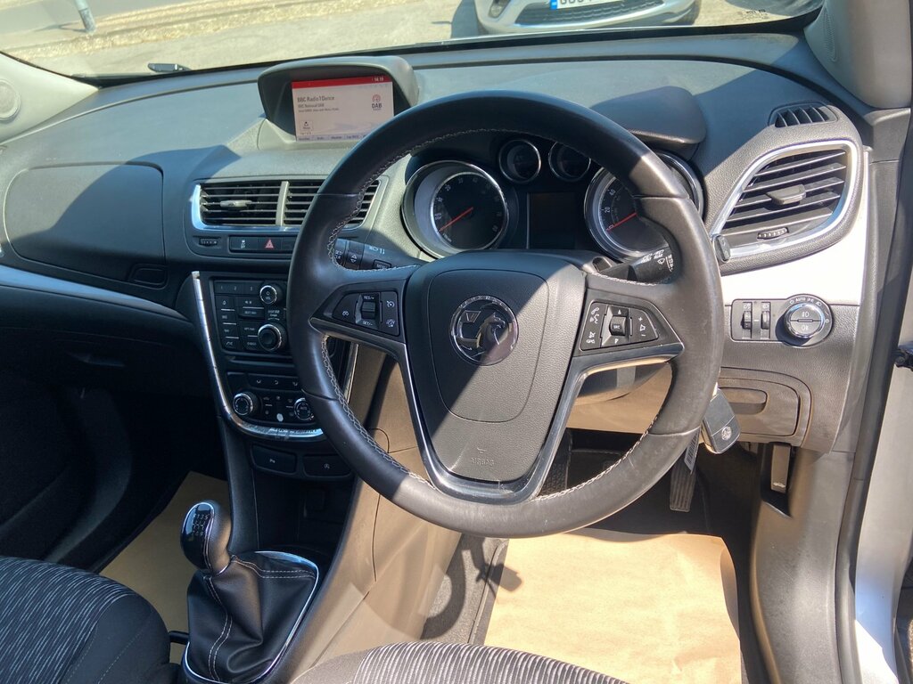 Vauxhall Mokka Exclusiv Ss White #34