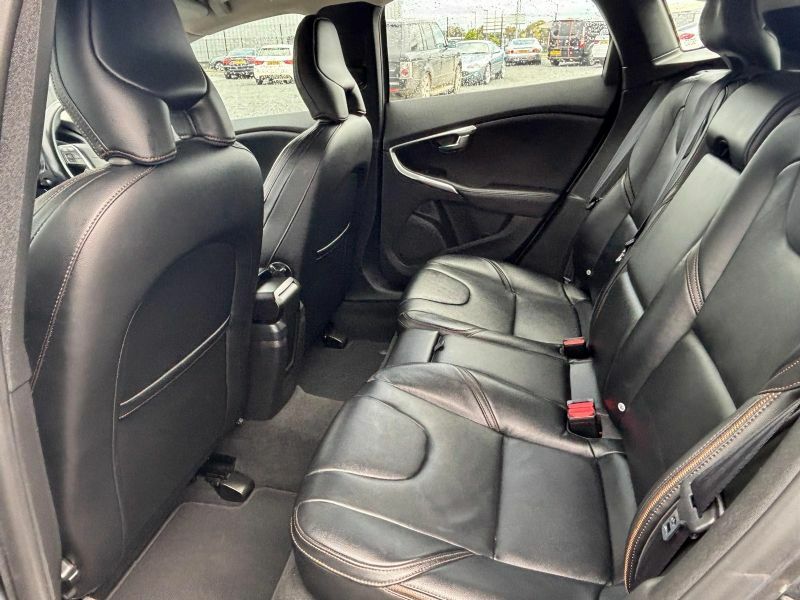 Volvo V40 Cross Country Lux Nav D2 Grey #4