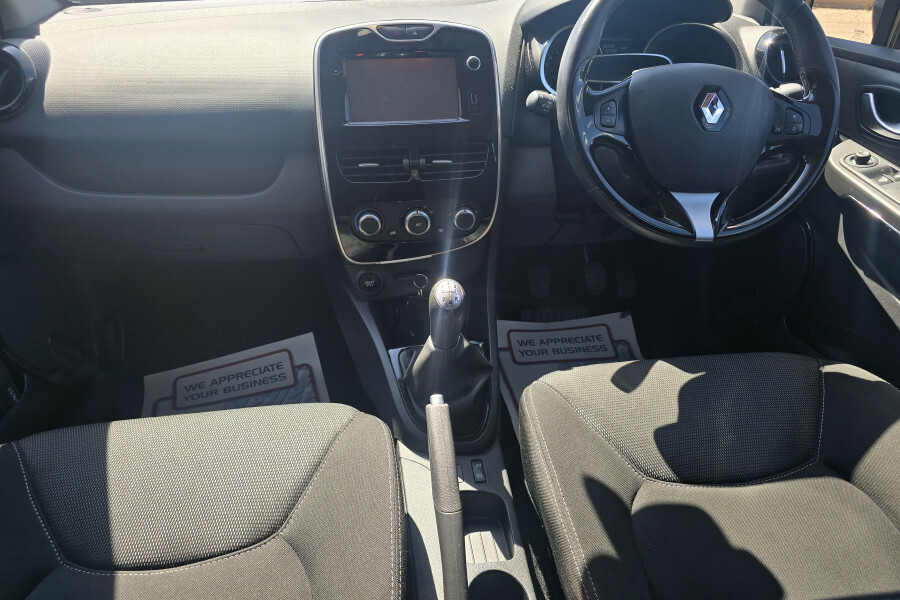 Renault Clio Dynamique Nav 16V Red #5